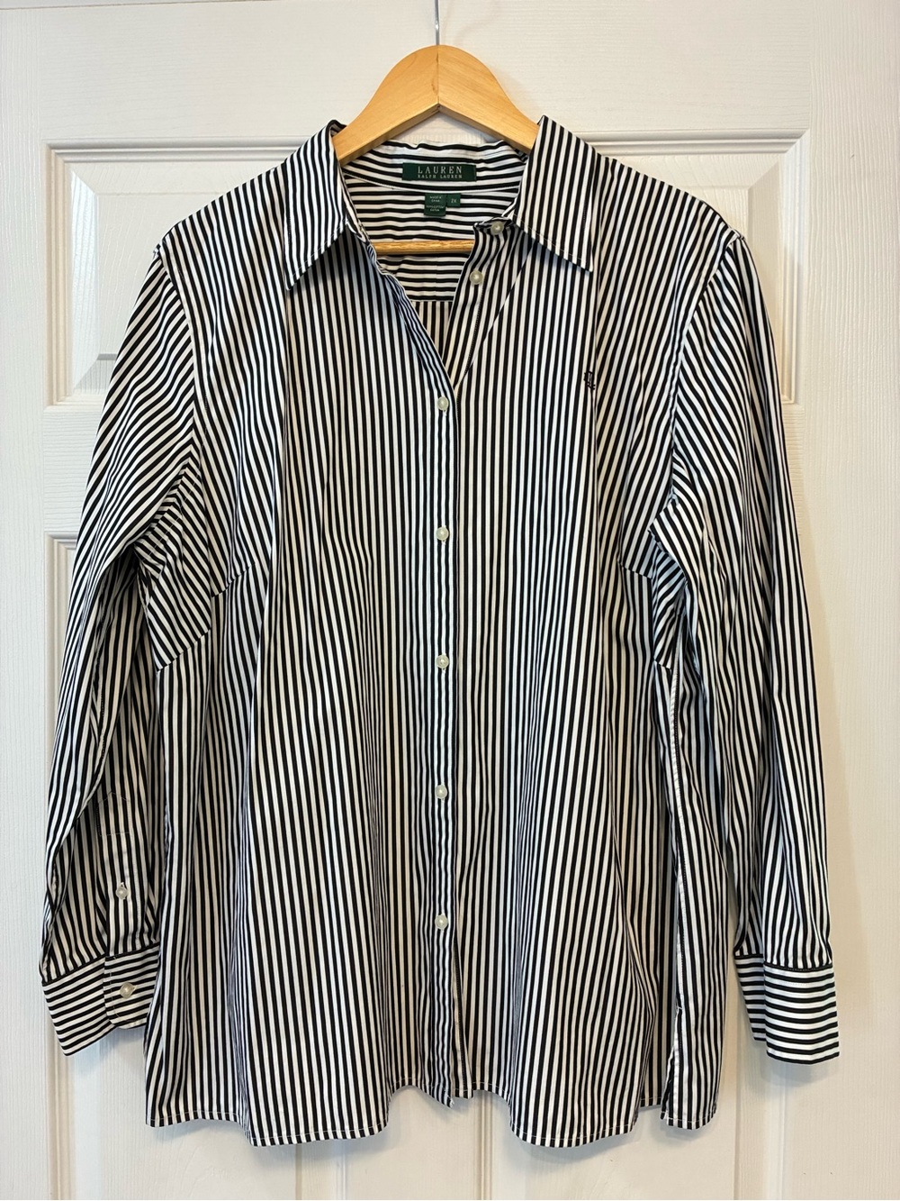 Lauren Ralph Lauren Women’s Black & White Striped Button-Down Shirt